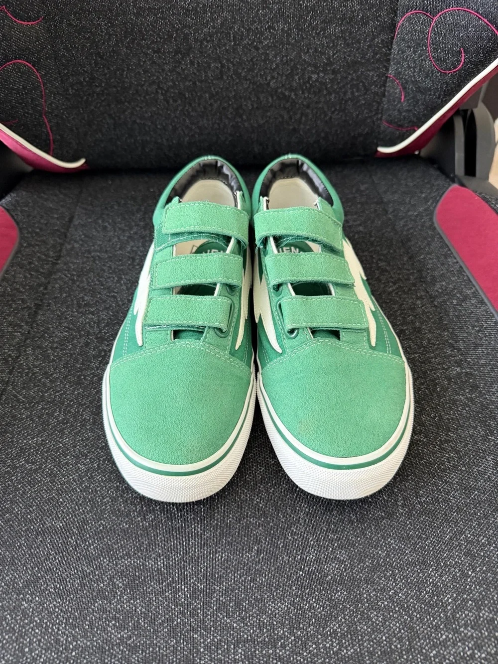 Revenge x Storm Green Velcro siez 9 $60